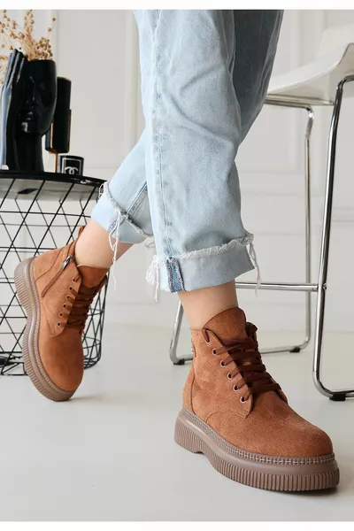 Jiwa Tan Suede Lace-Up Boots