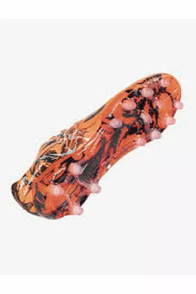 أحذية كرة القدم لون النخبة والتصميم 