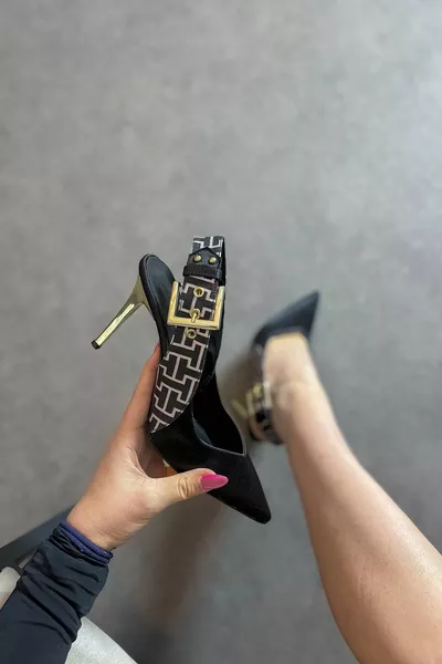 Siri Черные атласные золотые пряжки Женские туфли на каблуке