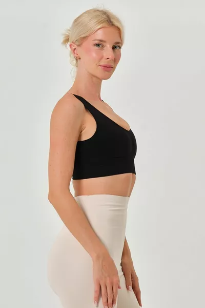 حمالة صدر روزيلا لتصغير الصدر بدون حشوة مع حمالات عريضة باللون الأسود