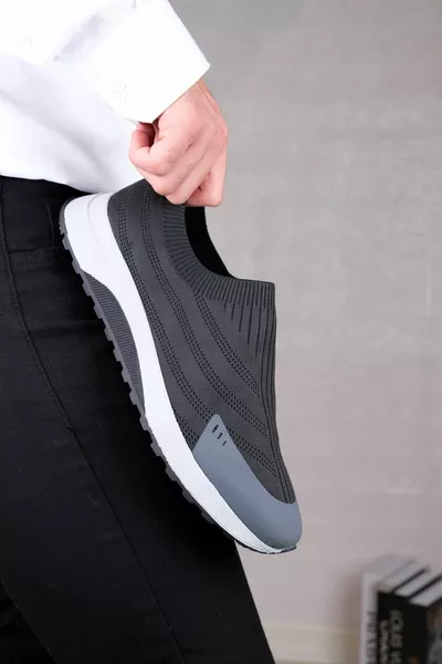 TRICOTS, CHAUSSURES HOMME ULTRA-LÉGÈRES