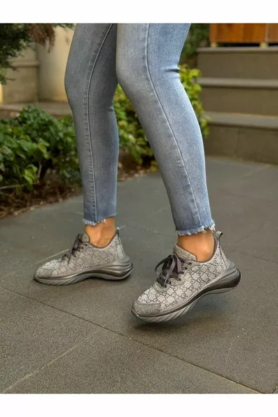 ديفا بلاتينيوم ستون سنيكرز نسائي كاجوال