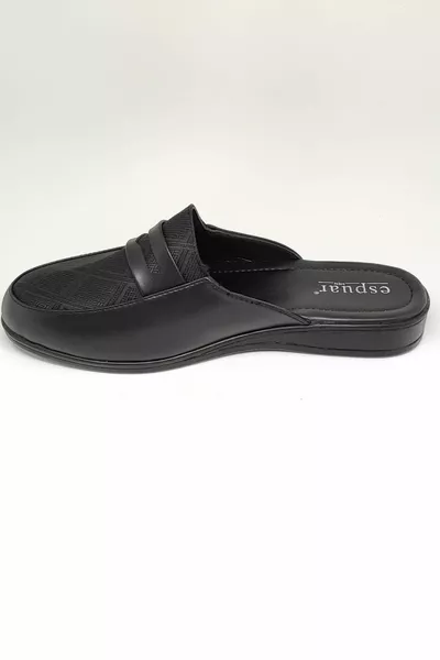 شباشب جاكار سوداء مريحة للرجال