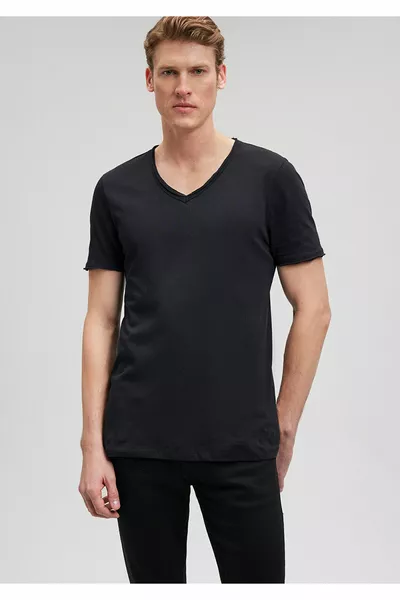 Cuciture dettagliate con scollo a V T-shirt nera aderente / aderente 