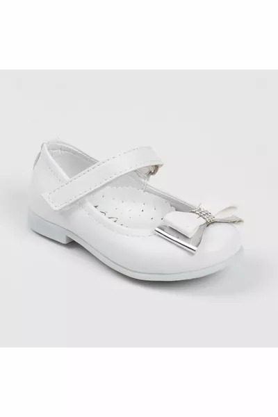 الأبيض العظام الطفل الباليه الشقق