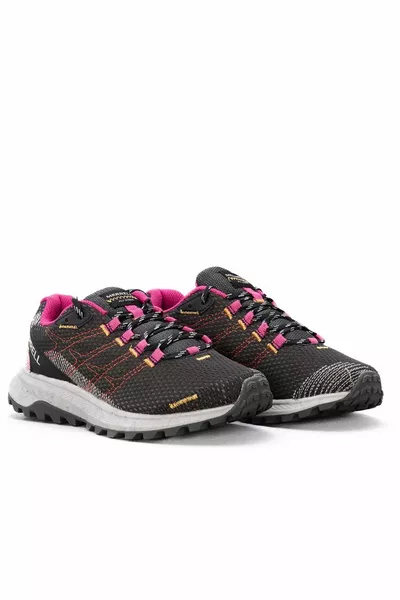 فلاي سترايك سنيكرز نسائي 