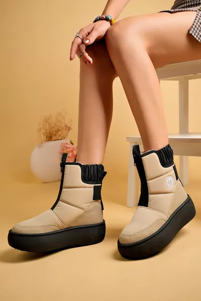 داخل الفراء بسحاب أحذية الثلج النسائية