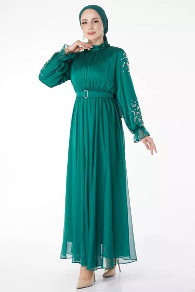 Gerader Richterkragen Damen Abendkleid mit grünen Ärmeln und Schultern mit Steindetails - 