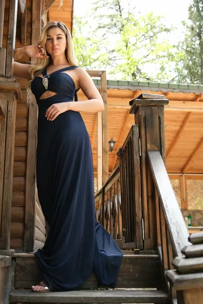 Boyundan Bağlamalı Simli Abiye Elbise Lacivert 