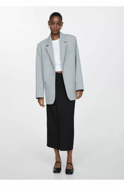 تنورة ميدي بقصة ملفوفة