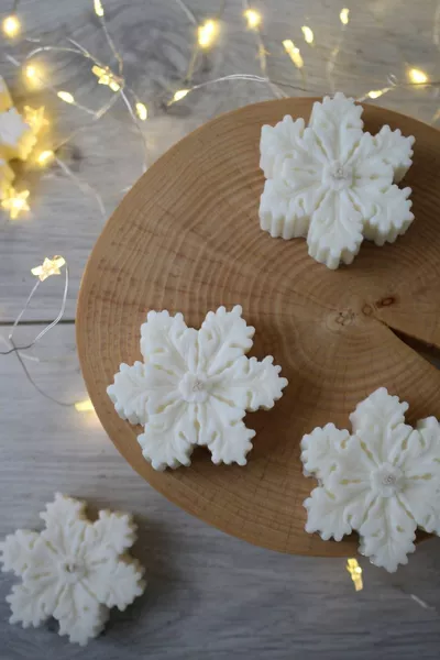 Bougie décorative Flocon de Neige du Nouvel An, Épaisse, Parfumée Blanche (2 Pièces)