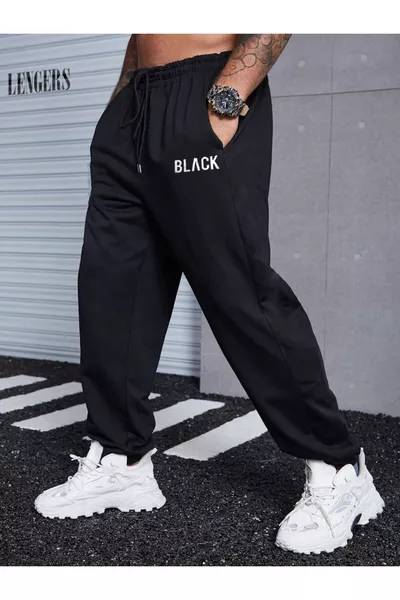 بنطال رياضي أسود مطبوع للجنسين