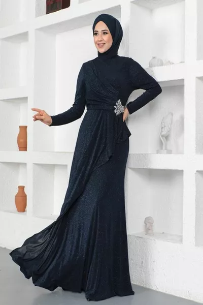 فستان سهرة محجاب مع ليكرا مع تفاصيل كشكش مع أحجار بجانب العائلة