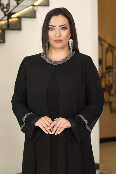 سلطان زائد حجم الحجاب مساء اللباس