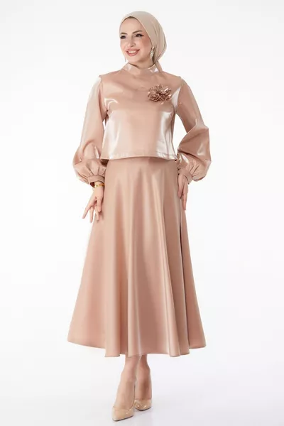 Straight Judge Neck Women's Beige Satin Evening Dress - 