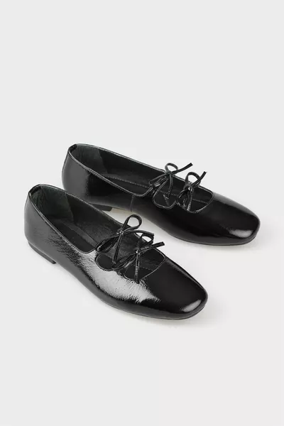 Черни кожени дамски ежедневни обувки