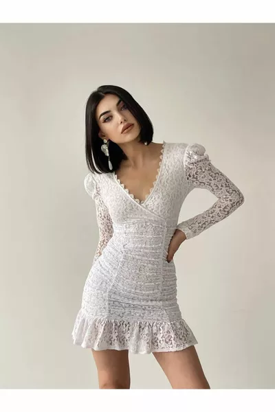 Besticktes Spitzenkleid im benutzerdefinierten Design Weiß