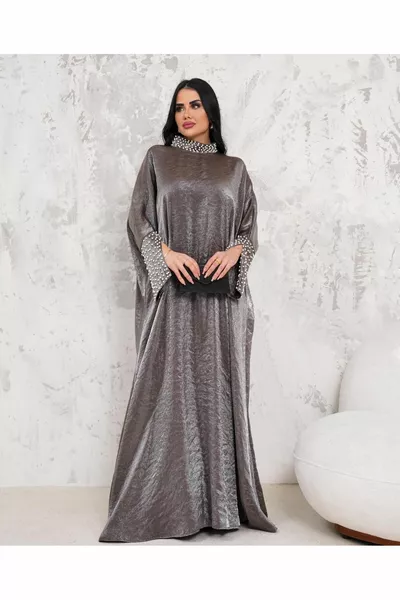 المرأة القاضي الياقة والأكمام لؤلؤة مطرزة مريحة تناسب اللباس