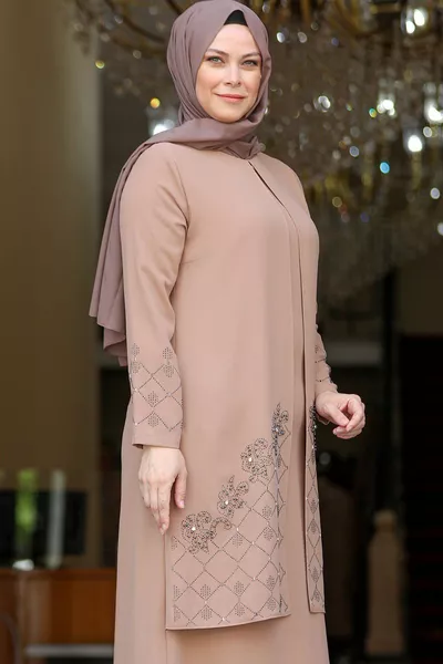 ربيعة مساء اللباس المنك