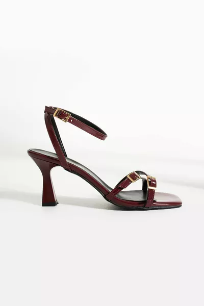 المرأة الكرز بورجوندي براءات الاختراع والجلود 3-مشبك حزام الكعب