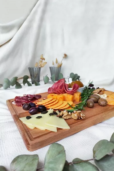 Natural Wood Cheese and Serving Board Rectangular Beech Wood - Natural Color