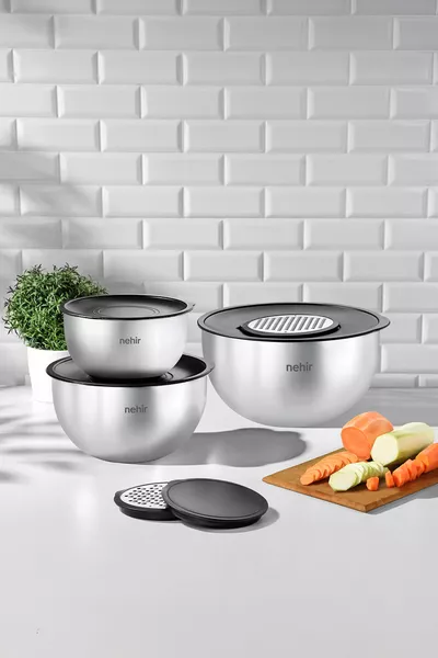 Набор из 9 предметов серебряных стальных мисок с теркой и для смешивания