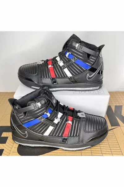 ليبرون 3 حذاء كرة سلة رجالي ريترو بلاك 