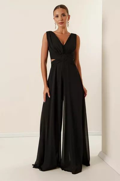 Taillentief ausgeschnittener Chiffon-Jumpsuit vorne hinten mit V-Ausschnitt und Gefüttert