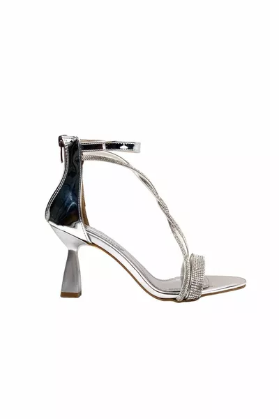 Дамска сребърна вечерна рокля на ток 8 см 