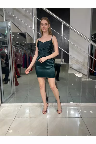 Smaragdgrünes kurzes Satin-Abendkleid Ball-Abendkleid