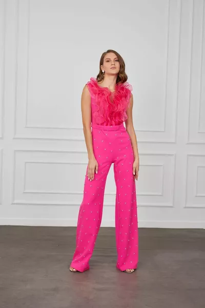 Вечернее платье из органзы цвета фуксии 