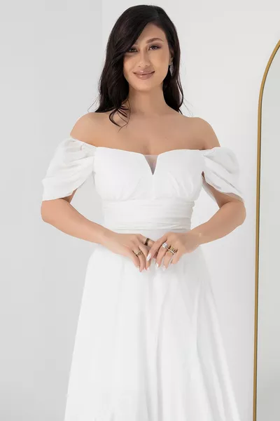 Abito in chiffon fessura senza spalline 