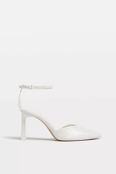 Hakken met enkelbandjes