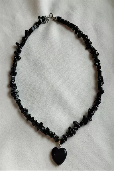 قلادة قلب من الحجر الطبيعي Onyx Kırıktaş معتمدة