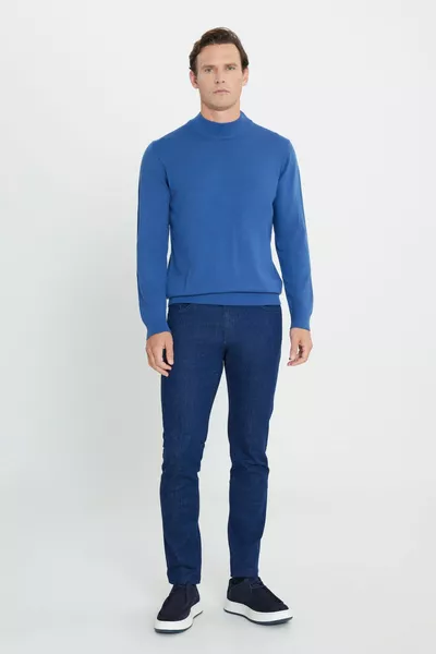 Мужской индиго без перьев стандартного кроя нормального кроя полуводолазка трикотажный свитер