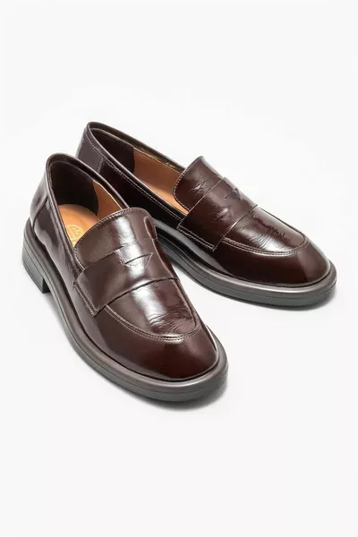 القهوة الجلود المرأة المتسكع