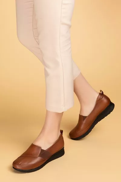 نسائي جلد طبيعي تشريحي ناعم وحيد أحذية كاجوال Pyt. - 