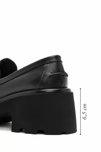 Women's Black Chunky Heels Leather Masculine Loafer 