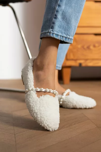 Pluche ballerina's met pareldetails voor dames