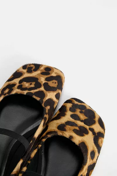 Шарени кожени балетки