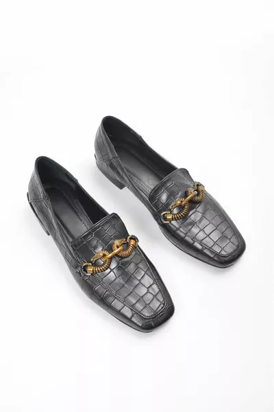 Women's Loafer Chain Accessory Loafers Casual Shoes Black Croco Mellys