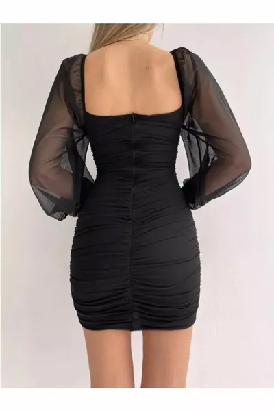 أسود طويل تول الأكمام مفصلة رايات اللباس