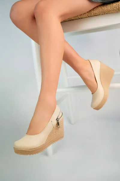 Rembourré talon crème peau femmes chaussures