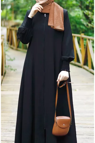 Hüma Sultan Mevlana Kloş Ferace Siyah