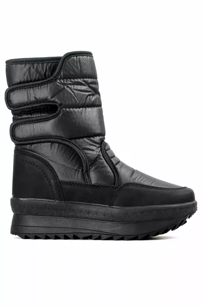 أحذية ثلجية كاجوال للنساء أسود  مع فرو بالداخل