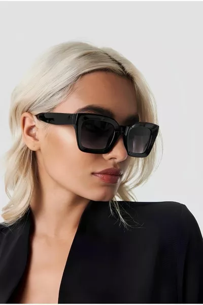 Sour Unisex Black Sunglasses
