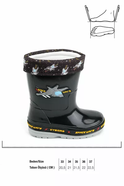 أحذية الأولاد الشتوية