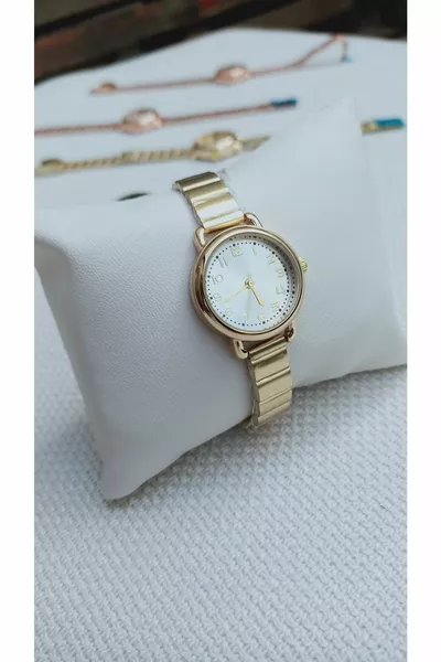 ساعة يد نسائية أنيقة - بسيطة - فولاذية