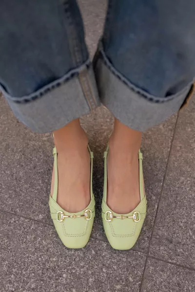 مايا المياه الخضراء الجبهة مشبك الجانب فتح الفاخرة المرأة الباليه الشقق