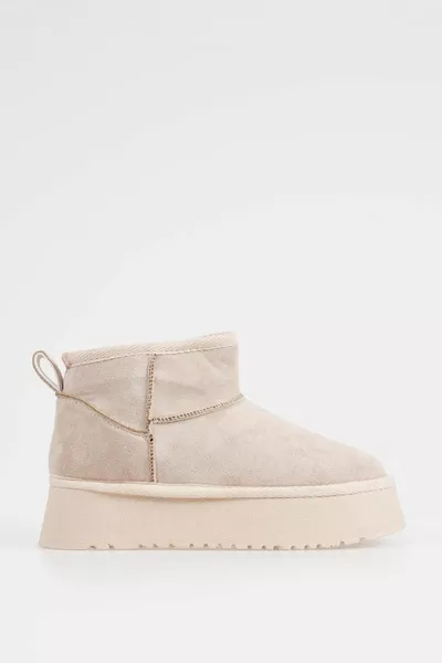 أحذية نسائية طول الكاحل قصير فرو نعل سميك بالداخل